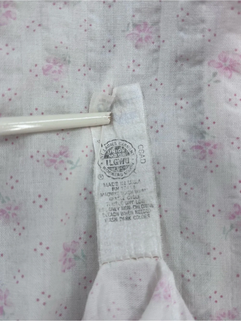 VTG Miss Elaine Grandmacore White Pink Floral Seersucker Nightgown Womens L